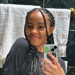 Meet your Posher, Brie